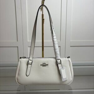 Coach Women's CBJ05 Classic White Shoulder Bag